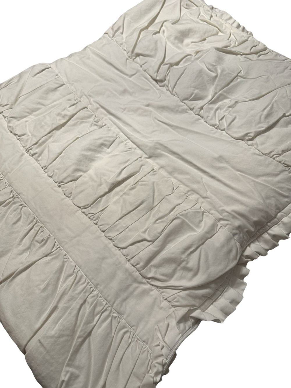 Beddy"s Charlotte Ruched twin  in White and Gray Dot with Minky excellent shape